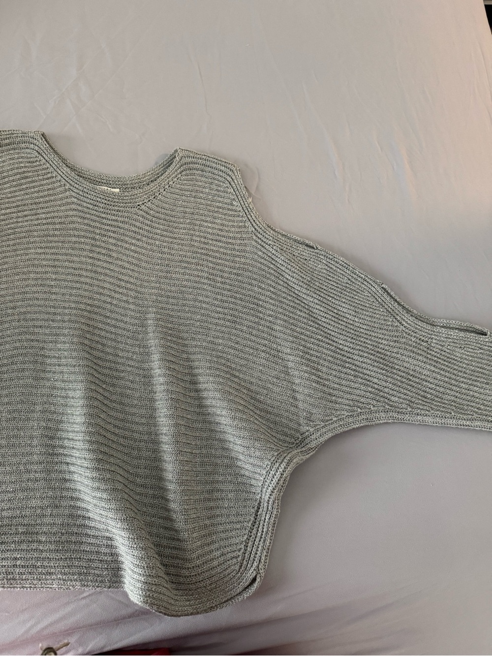Light Gray Ribbed Knit Sweater - Picture 4 of 6